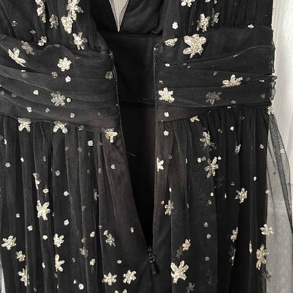 BLACK AND GOLD GLITTER TULLE MAXI DRESS - Picture 5 of 6